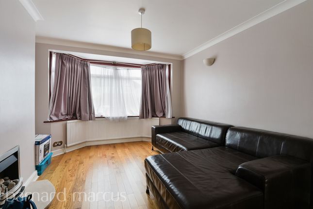 Terraced house for sale in Dirdene Grove, Epsom