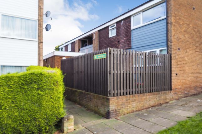 Flat for sale in Firbank Court, Beeston, Nottingham