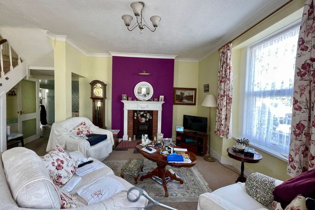 1 All Saints Road, Torquay photo 4