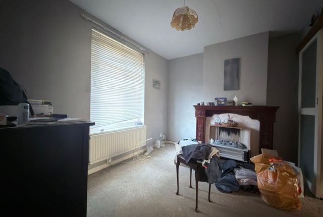 6, BLANCHLAND ROAD, MORDEN photo 3