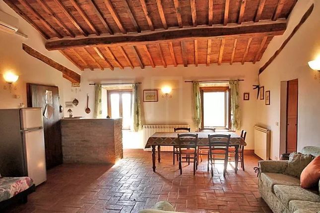 Villa for sale in Montalcino, 53024, Italy