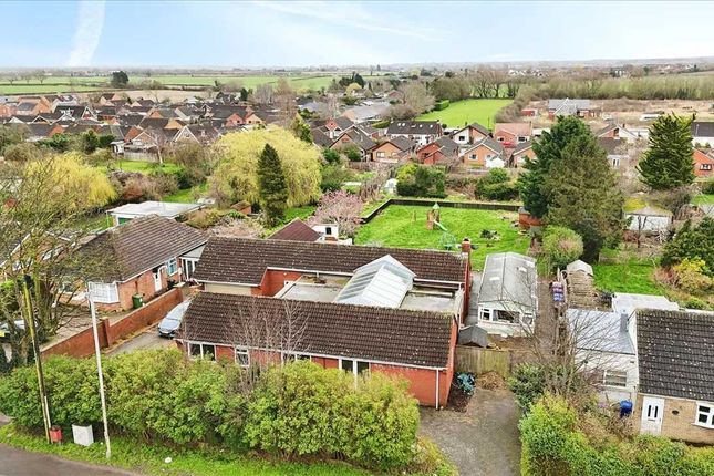 Bungalow for sale in Wragby Road East, North Greetwell, Lincoln