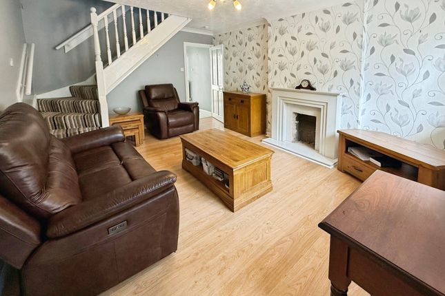 76, Langland Drive, Manchester photo 4