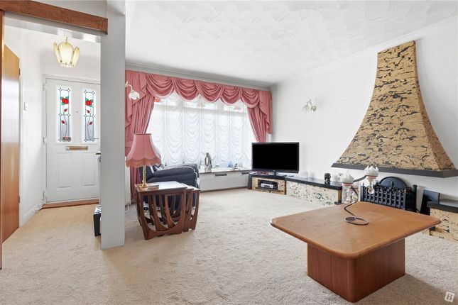 30, Northumberland Road, Stanford-le-Hope photo 2