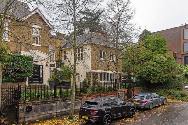 Terraced house to rent in Frognal, London
