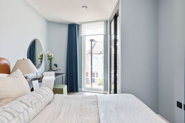 Flat for sale in Park North, Seven Sisters, London