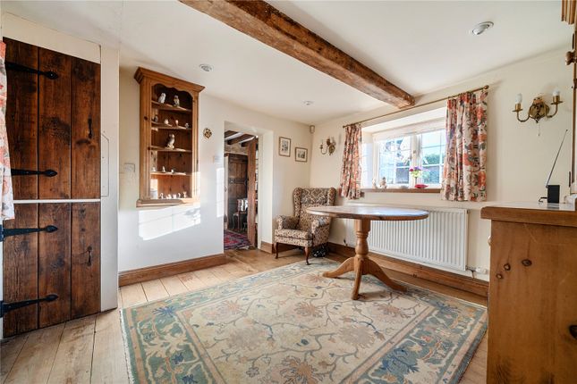 Well Cottage,, The Burgage, Cheltenham photo 4