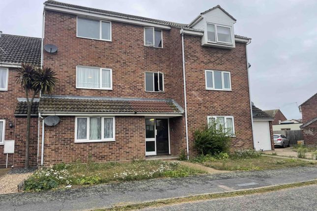 First Floor Two Bedroom Flat In Merstham Drive, Clacton On Sea