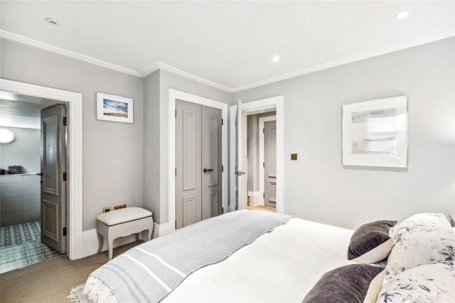 Flat for sale in Book House, 45 East Hill, London