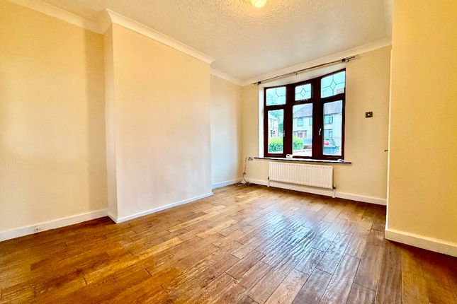 68 Buchanan Road, Sheffield photo 3