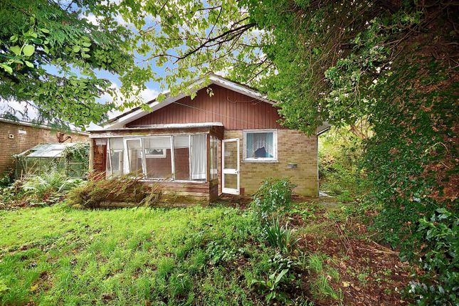Detached bungalow for sale in Barnabas Road, Linslade