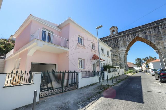 Thumbnail Villa for sale in Street Name Upon Request, Lisboa, Lisboa, Campolide, Pt