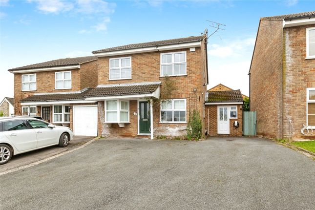 Link-detached house for sale in Highway Avenue, Maidenhead, Berkshire