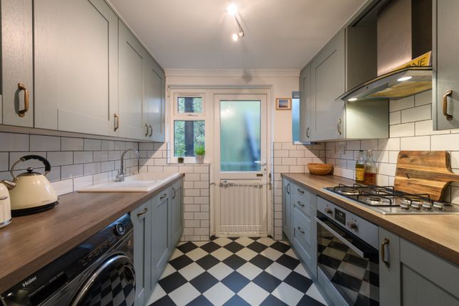 Bulwer Court, Leytonstone photo 4