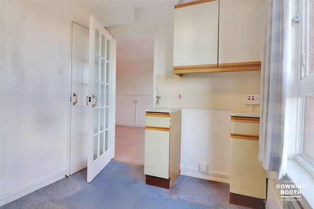 Flat for sale in Andrews House, Lower Sandford Street, Lichfield
