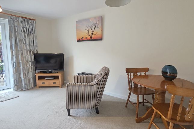 18, Cuckoo Close, Long Itchington photo 4