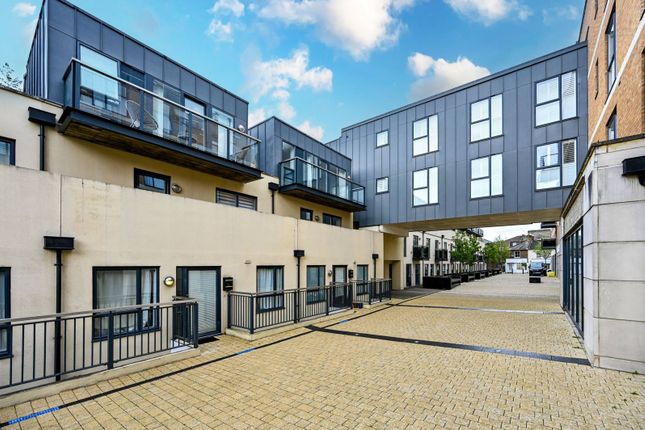 Thumbnail Flat for sale in Old Post Office Walk, Surbiton