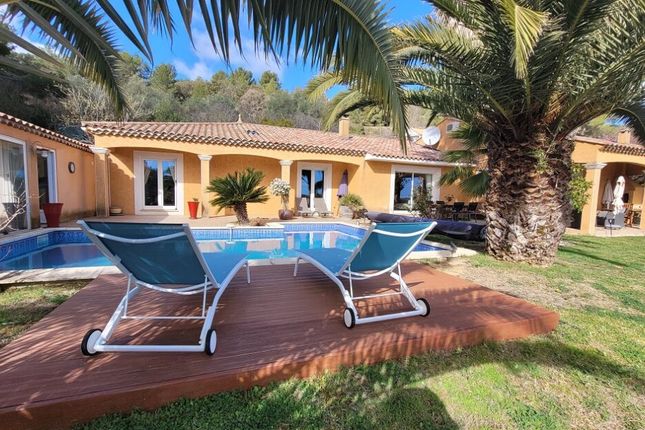 Villa for sale in Magalas, Languedoc-Roussillon, 34480, France