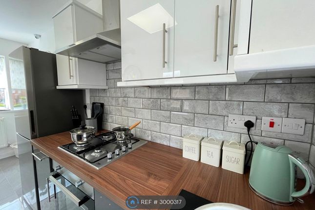Madison Avenue, Chaddesden, Derby photo 4