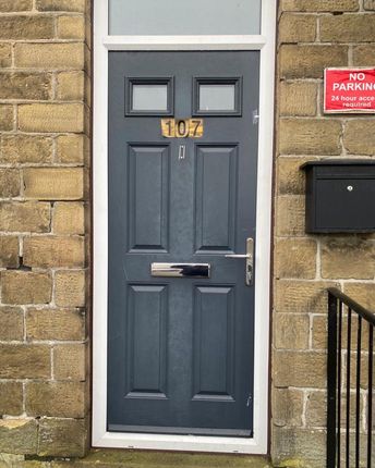 Flat to rent in New Hey Road, Huddersfield