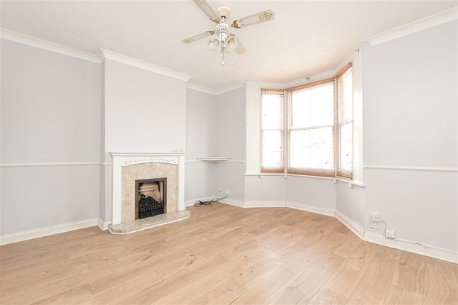 Glovers Road, Reigate photo 4