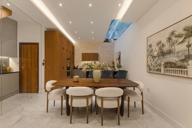 Lexham Mews, London photo 4