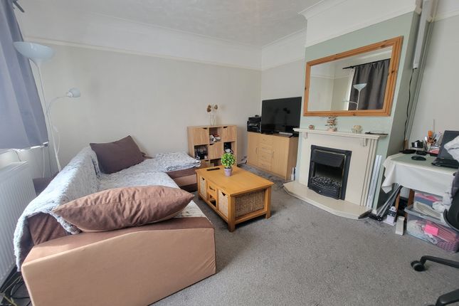 22, Crocus Close, Ipswich, Ipswich, Suffolk, IP2 photo 2