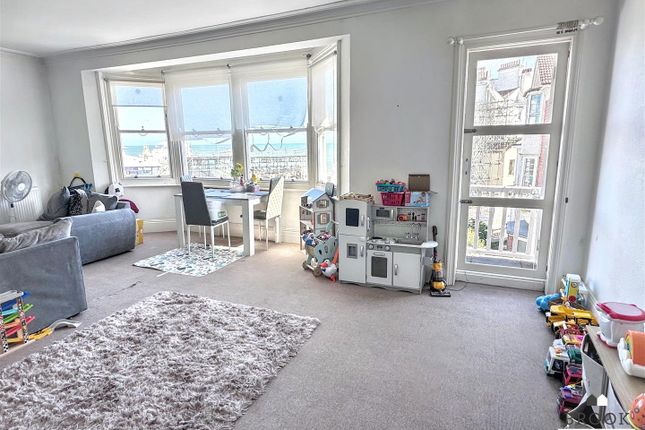 Top Floor Flat, 1, Elms Avenue, Eastbourne photo 4