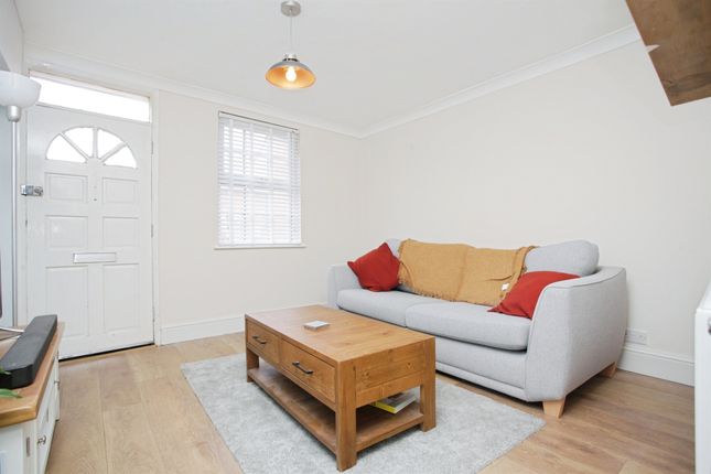 14, High Street, Lutterworth photo 2