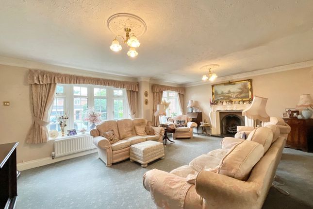 3 Kenilworth Close, Crewe photo 2