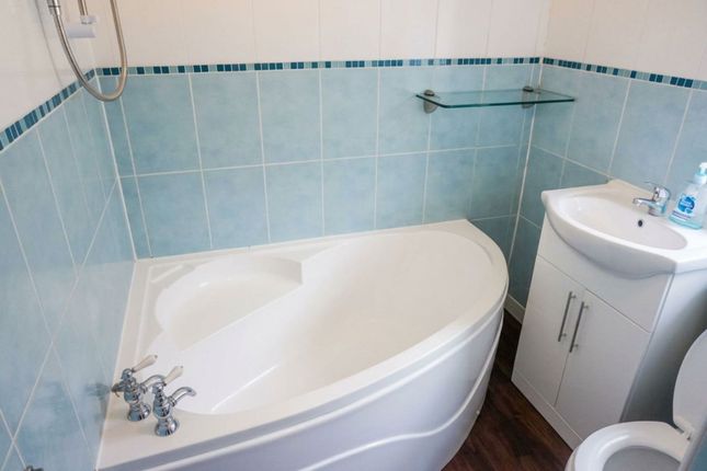 5, Ringwood Road, Wolverhampton photo 5
