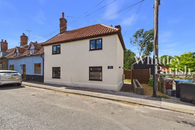 2-bed house on Red House, The Street, Diss, £230,000