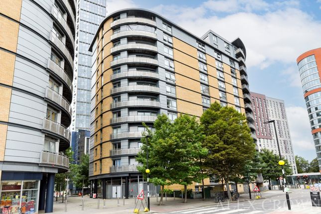 Flat for sale in Trentham Court, Victoria Road, North Acton