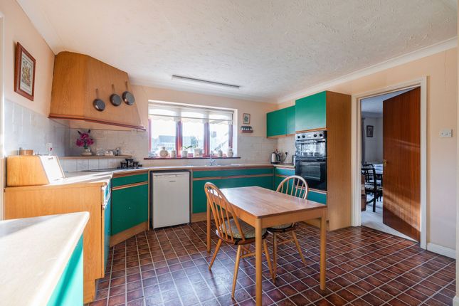 17 Bracecamp Close, Great Yarmouth photo 4