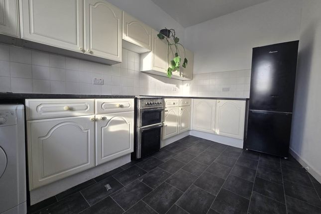 12 3/R Dundonald Street, Dundee photo 3