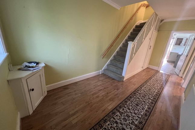 9 Gresham Road, Hall Green, Birmingham photo 3
