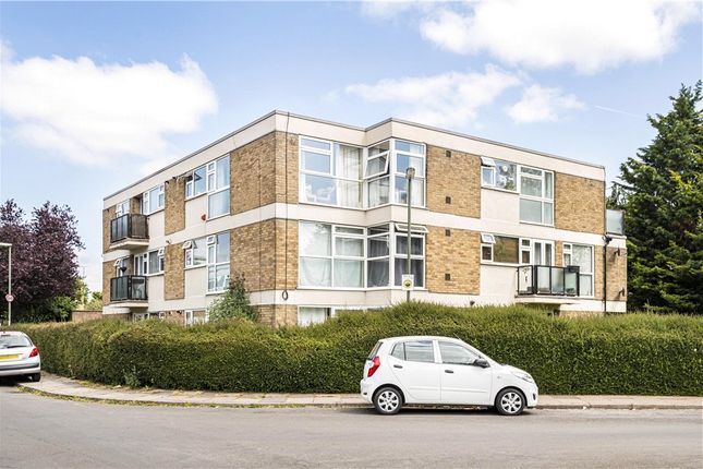 Flat to rent in Peregrine Road, Sunbury-On-Thames, Surrey