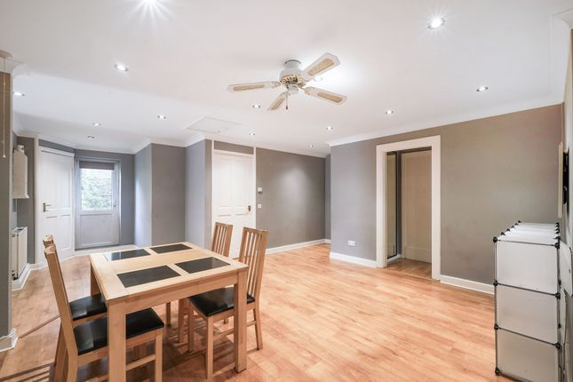 1a Tyrell Close, Harrow photo 4