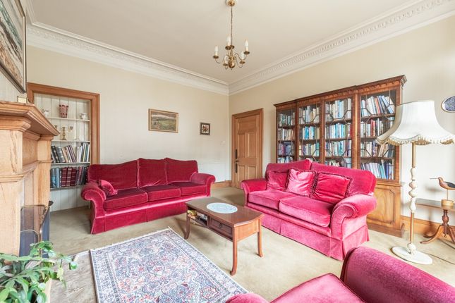 13, Murrayfield Gardens, Murrayfield, Edinburgh photo 3