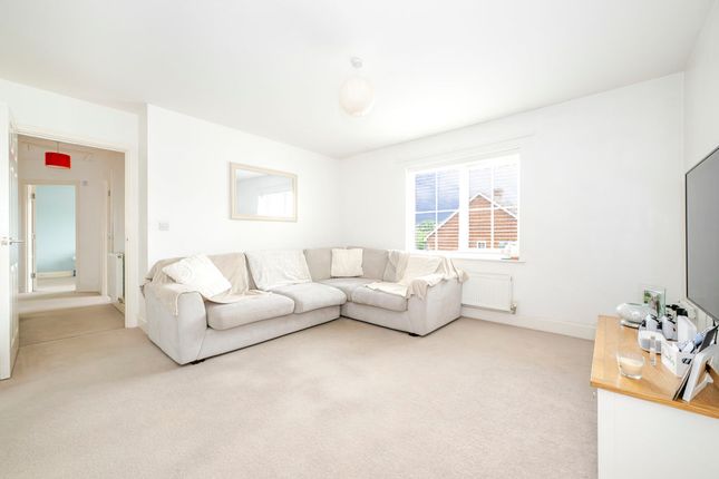 8, The Spinney, Uckfield photo 4