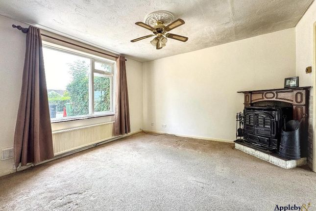 32, Southfield, Trowbridge photo 2