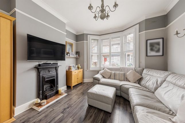27, Westward Road, Chingford photo 2