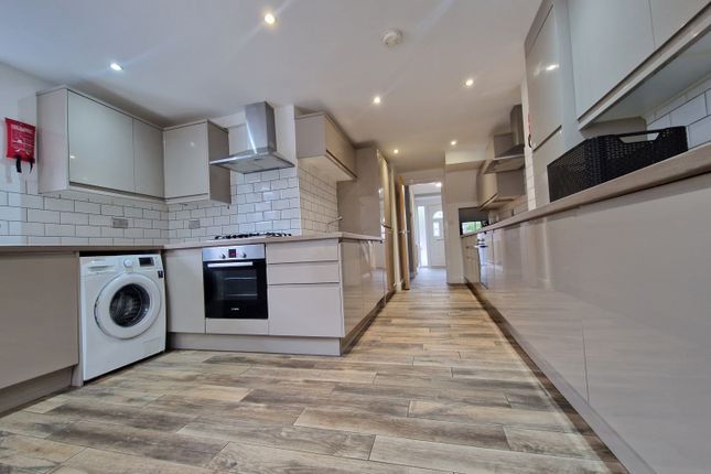 68, Maindy Road, Cardiff photo 3