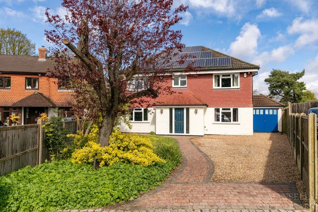 Detached house for sale in Parkway, Crawley