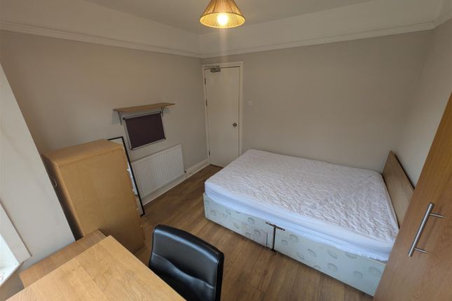 Cawdor Road, Fallowfield photo 5