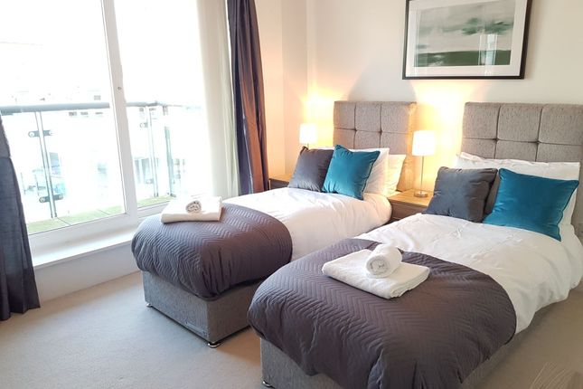 Thumbnail Flat to rent in Point Pleasant, London