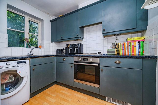 Flat 20, Harriet House, London Road, Hemel Hempstead photo 3