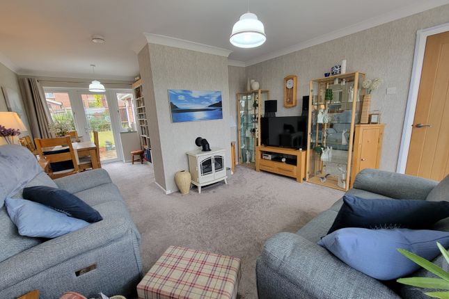25, Phillipps Road, Barham, Ipswich, Suffolk, IP6  photo 2