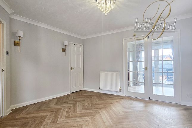 50, Deanscroft Way, Stoke-on-Trent photo 4