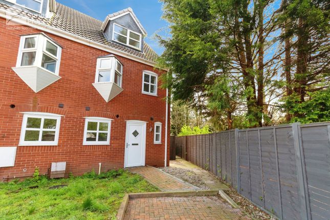 Thumbnail Town house for sale in Astonfields Road, Stafford, Staffordshire